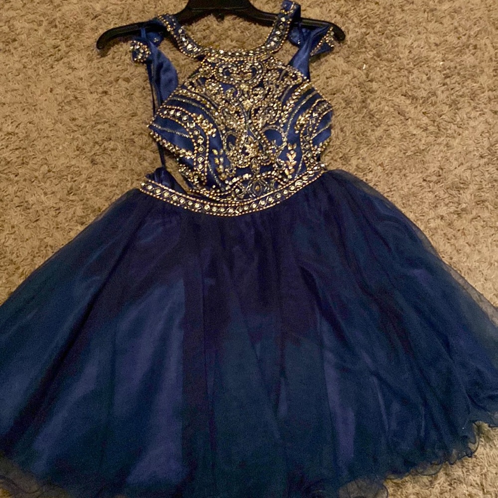 Women’s formal dress